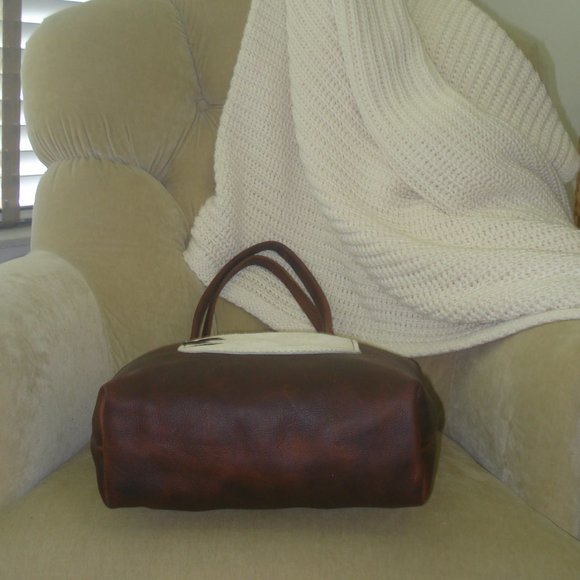 Auth. HAWKS & DOVES Genuine Full Grain Leather & Genuine Cowhide Fur Tote Bag - Picture 5 of 7
